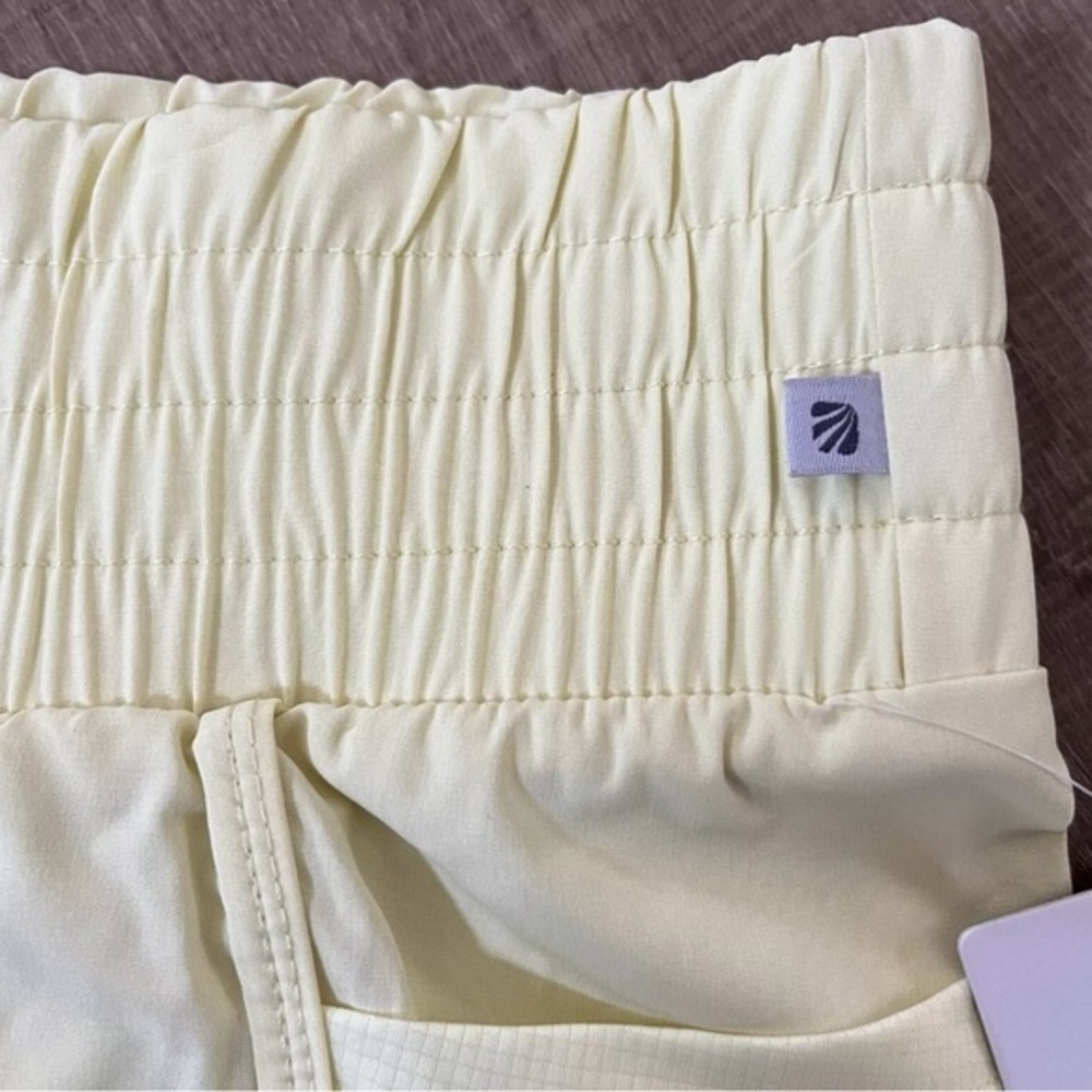 Marika Wax Yellow‎ Shorts Large Side Seam Pocket Silky Finish Elastic Waist NWT - Picture 7 of 11